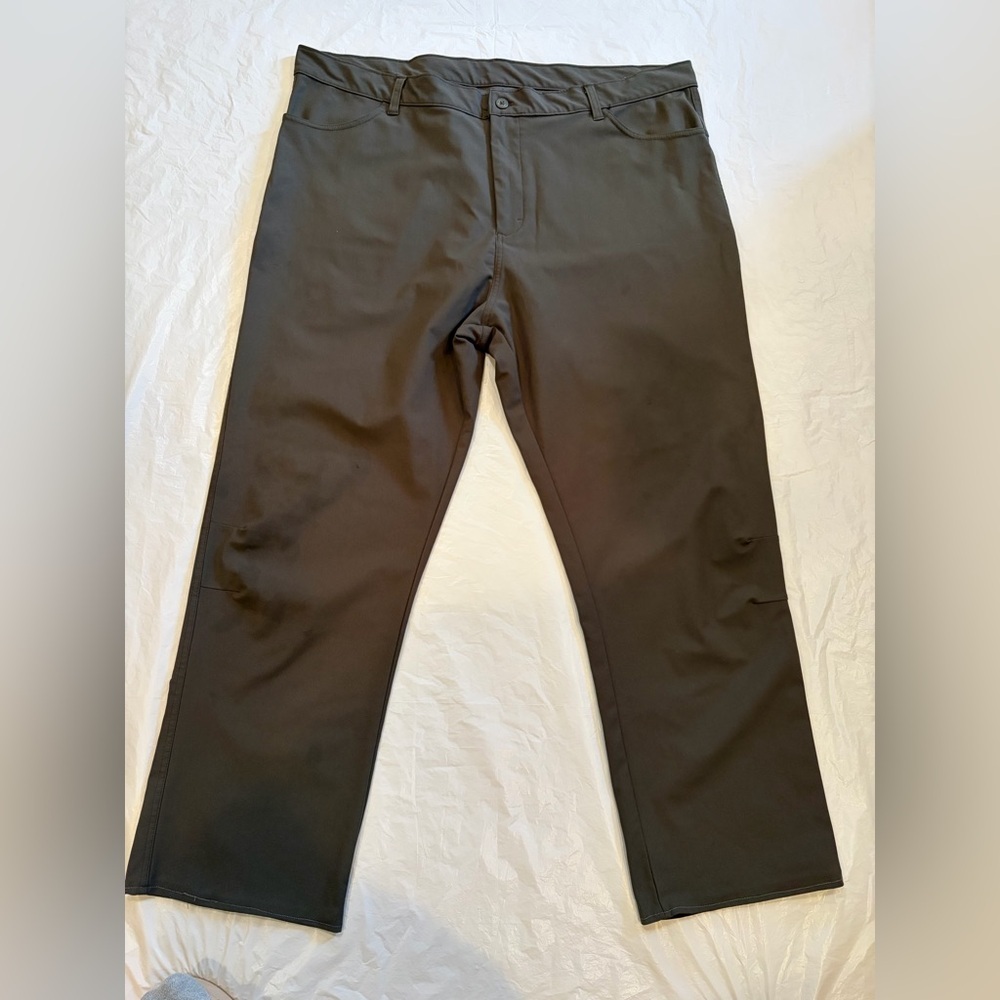 Old Navy Active Go Dry  Men’s Green Pants 44x29